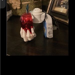 Bath and body works poison apple wallflower plug